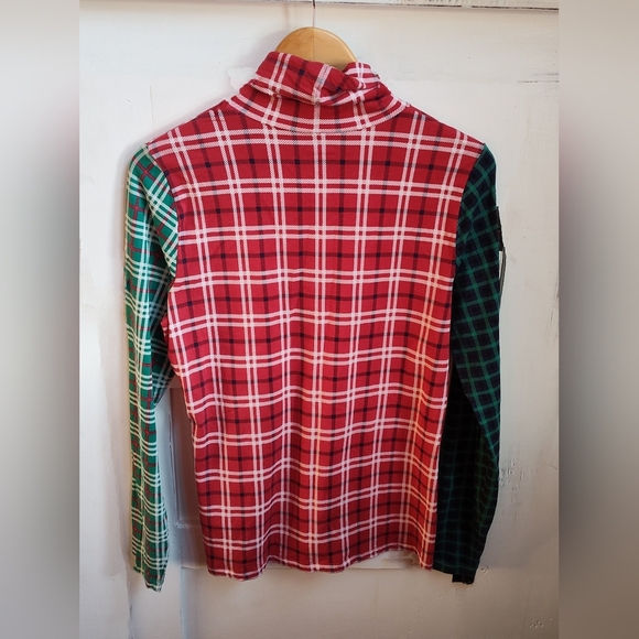 Lands' End Red Navy Green Plaid Long Sleeve Turtleneck Top | Size Medium - Picture 2 of 5